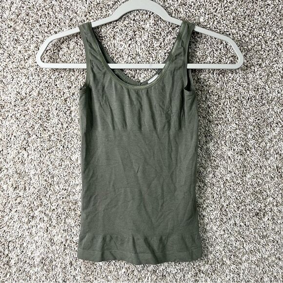 Yummie by Heather Thomson Tank Top Women’s Small Olive Green Fitted Camisole - Picture 1 of 3